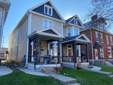 Main picture of 235 W 8th Ave