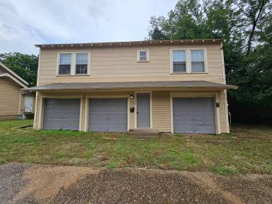 Main picture of 717 Fulton St
