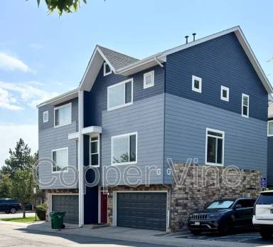 Main picture of 8751 Pearl St