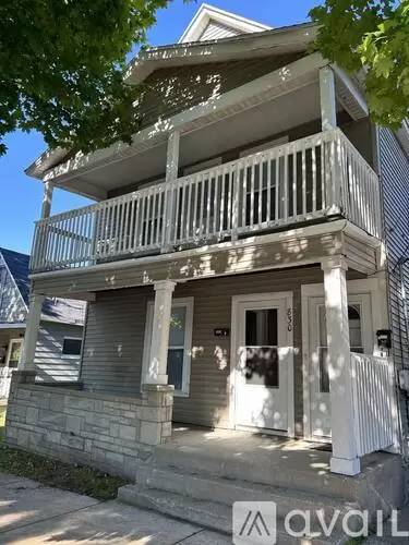 Main picture of 818 Alpine Ave NW