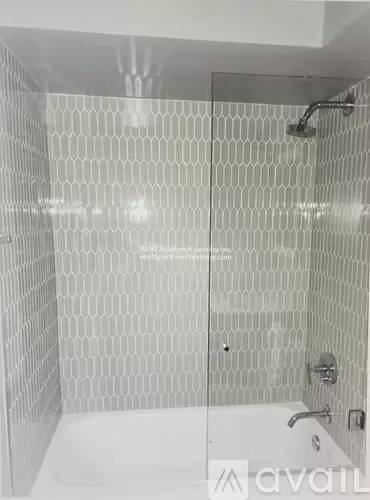 Main picture of 663 W Grace St