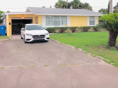 Main picture of 23 Hibiscus Dr