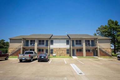 Main picture of Brighton Crossing Apartments