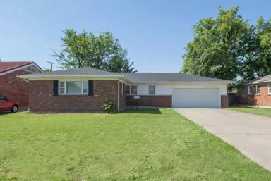 Main picture of 4215 Emil Ave