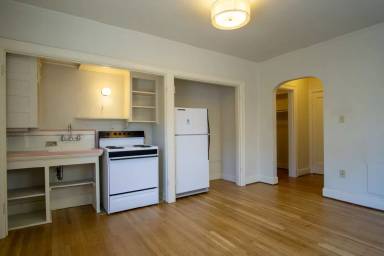 Main picture of 1634 NE 41st Ave