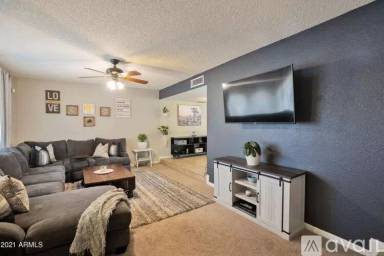 Main picture of 4425 W Onyx Ave