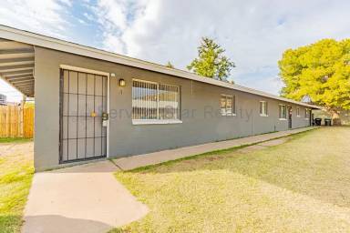Main picture of 1638 W Desert Cove Ave