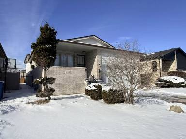 Main picture of 430 Campbell Ave