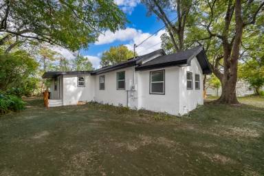 Main picture of 613 Citrus St