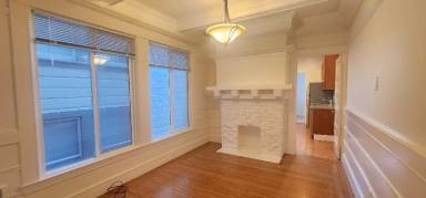 Main picture of 1045 Page St