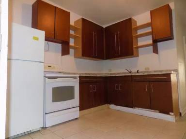 Main picture of 5926 S Artesian Ave