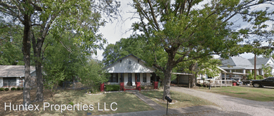 Main picture of 2407 Second St