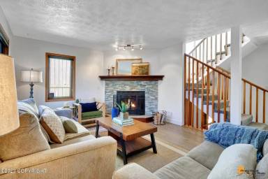 Main picture of 17521 Beaujolais Dr