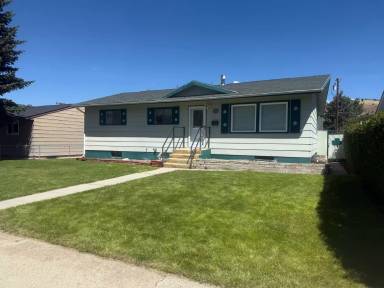 Main picture of 2108 Hayes St