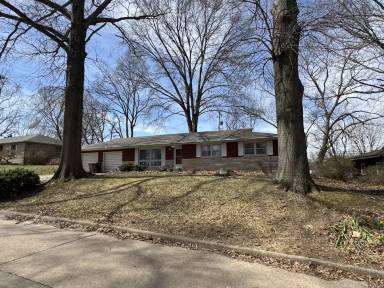 Main picture of 1025 Caufield Dr