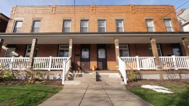 Main picture of 315 Whipple St