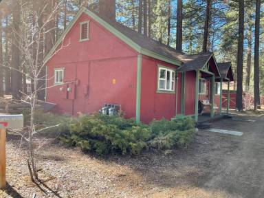 Main picture of 1094 Bijou St