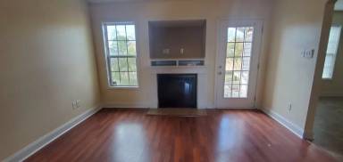 Main picture of 211 Wolfbridge Dr
