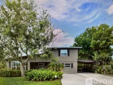 Main picture of 836 Cypress Ave