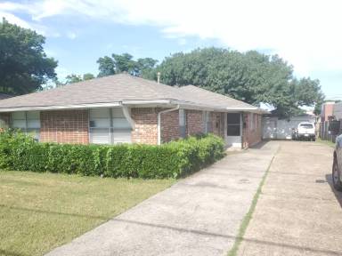 Main picture of 1057 Custer Rd