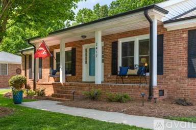 Main picture of 2417 Somers Ave