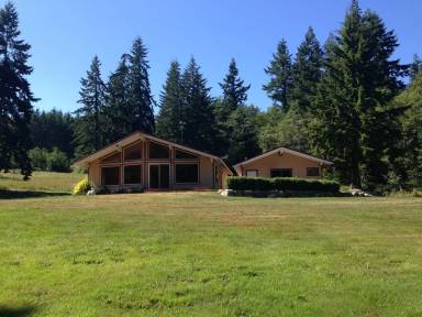 Main picture of 925 Classic Rd