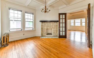 Main picture of 5916 Nicholson St