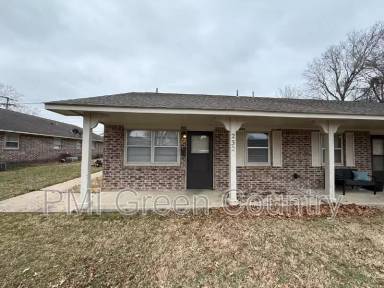 Main picture of 232 S Indianola St