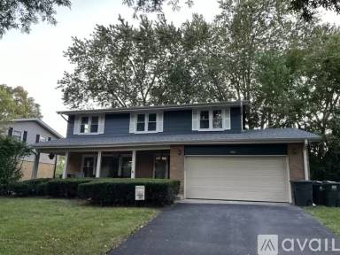 Main picture of 502 S Stuart Ln