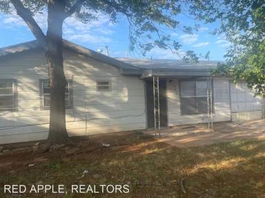 Main picture of 5325 Laguna Dr