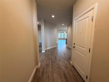 Main picture of 209 Irish Moss Dr