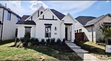 Main picture of 2600 Holland Ct
