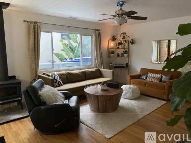 Main picture of 3550 Gilbert Ave
