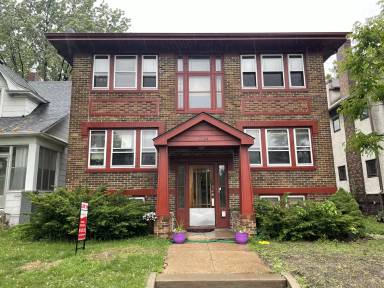 Main picture of 3324 Lyndale Ave S