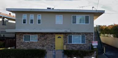 Main picture of 1741 Washington St