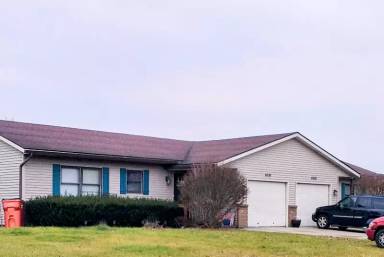 Main picture of 6696 Pleasantview St NE