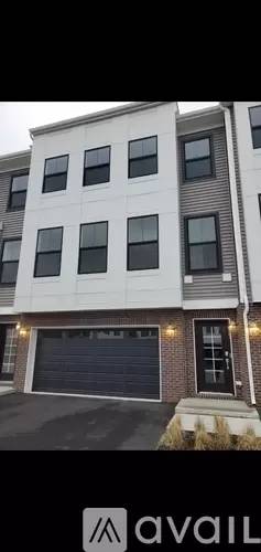 Main picture of 17 Kelly Way
