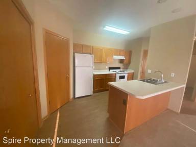 Main picture of 1820 S 13th Ave E