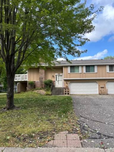 Main picture of 6843 Macbeth Ct