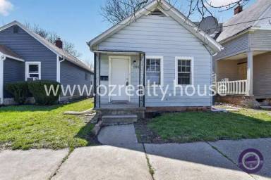 Main picture of 160 Bronson Ave