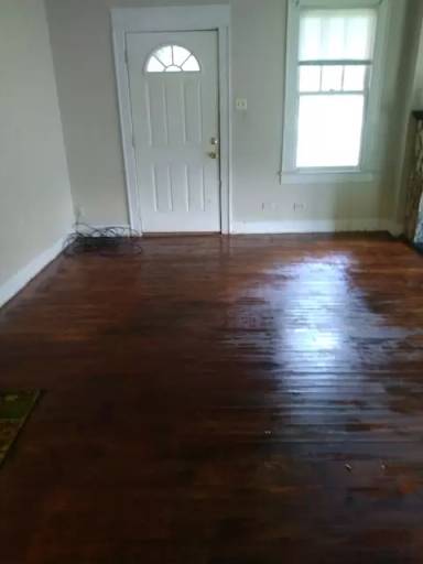 Main picture of 501 Mitchell Ln