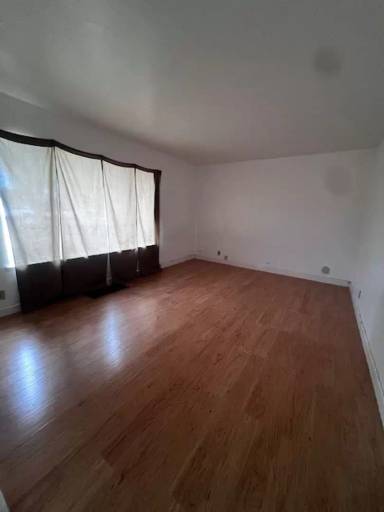 Main picture of 1015 Washington Ave