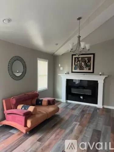 Main picture of 3432 N Capitol Ave