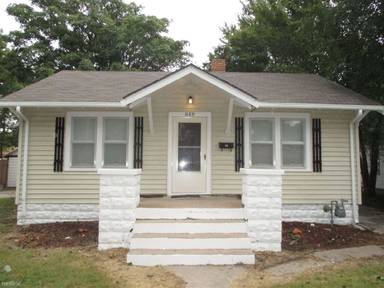 Main picture of 848 S Fern St