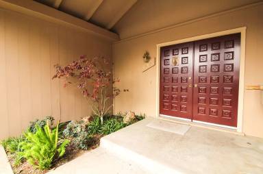 Main picture of 843 Commons Dr