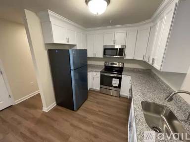 Main picture of Reserve At Towpath Trail