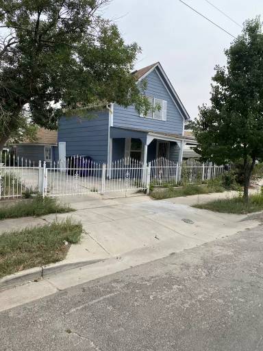 Main picture of 4780 Race St