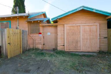 Main picture of 3356 E Grant Ave