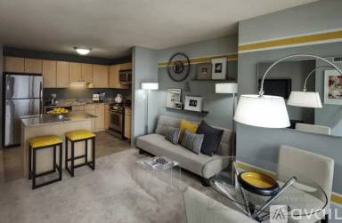 Main picture of 205 N Columbus Dr