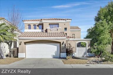 Main picture of 1712 Estrella St